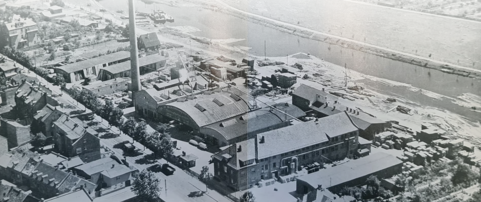 1886